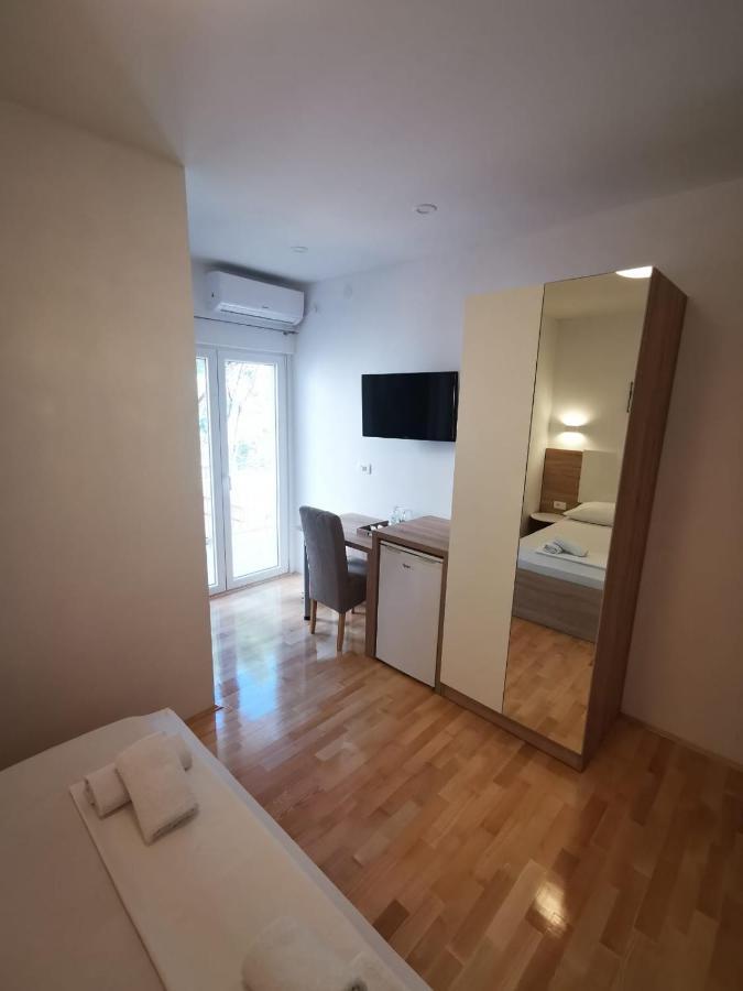 Apartments And Rooms Kod Mate Трибань-Крушица Екстер'єр фото